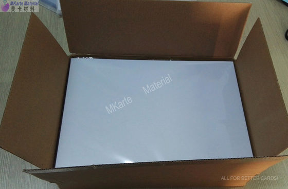 1.45±0.05g/Cm3 yoğunluk HP Indigo Tek taraflı Dijital Baskı Plastik Kart Çözümleri İçin PVC Yaprak