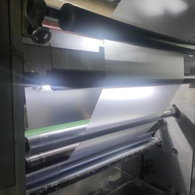 Kalınlık aralığı 0.12-0.76mm PVC Core Sheet Offset Printing on Plastik for Whole Series Of Offset Printer Production
