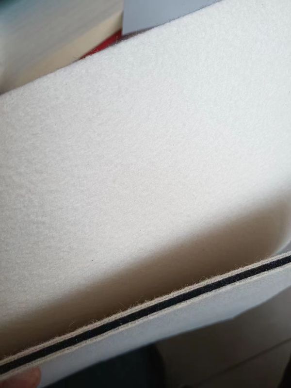 Smart Card Lamination Comfortable Felt Cushion Pads With Woolen Surface Finish And Black Silica Gel Middle Material