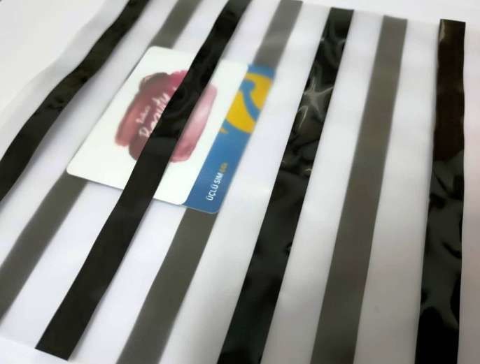 0.04mm PVC Kart A4 A3 Boyutlu Manyetik Şerit Kaplamalı Kaplama Filmi